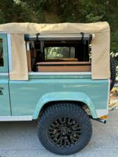 Image 15/72 of Land Rover 90 (1987)