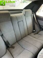 Image 2/10 of Alfa Romeo 75 1.8 (1987)