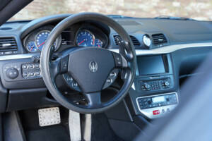 Immagine 7/50 di Maserati GranTurismo S (2010)