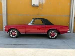 Image 3/18 de Mercedes-Benz 230 SL (1964)