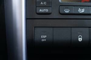 Image 48/50 of Peugeot 207 CC 1.6 VTi (2008)