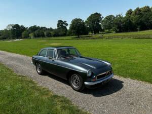 Image 14/38 of MG MGB GT V8 (1974)