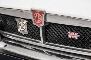 Imagen 25/50 de MG MGB GT (1974)