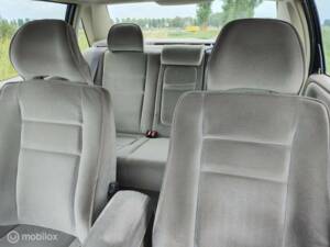 Image 24/33 of Volvo S 70 2.5 T (1997)