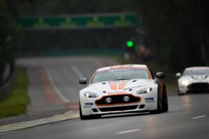 Bild 2/50 von Aston Martin V8 Vantage (2010)