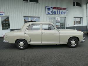 Image 7/25 of Mercedes-Benz 219 (1956)