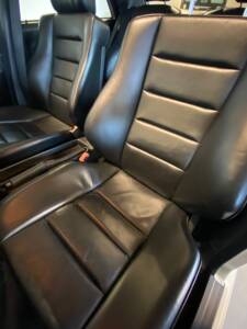 Bild 16/66 von Mercedes-Benz 190 E 2.3-16V (1986)