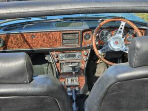 Image 2/8 de Triumph Stag (1974)