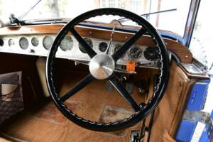Immagine 29/50 di Lanchester 30 HP (1931)