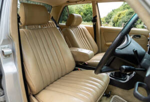 Imagen 21/25 de Mercedes-Benz 280 E (1981)