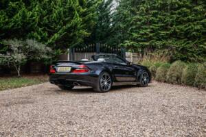 Immagine 7/46 di Mercedes-Benz SL 65 AMG (2005)