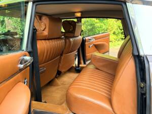 Imagen 3/12 de Citroën DS 23 Pallas (1975)