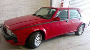 Image 9/51 of Alfa Romeo 75 1.8 Turbo (1991)