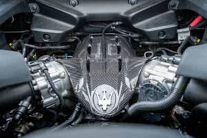 Bild 27/31 von Maserati MC20 (2021)