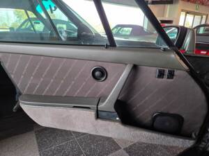 Bild 19/27 von Porsche 911 Carrera 3.2 (1987)