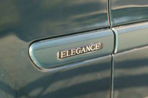 Image 30/50 of Mercedes-Benz CLK 200 (1997)