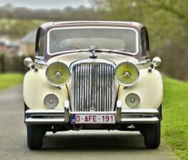 Image 4/50 of Jaguar Mk V  2.5 Litre (1949)