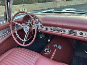 Image 7/18 of Ford Thunderbird (1957)