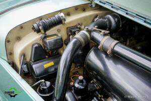 Image 25/46 of Bentley R-Type (1953)