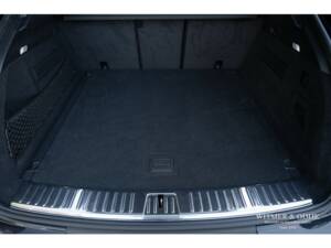 Image 31/32 of Porsche Cayenne Coupé E-Hybrid (2020)