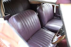 Image 26/38 of Alvis TD 21 (1962)