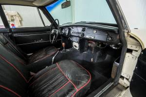 Imagen 10/50 de MG MGB GT (1966)