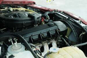 Bild 21/50 von Mercedes-Benz 260 SE (1990)