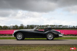 Immagine 4/47 di Jaguar XK 140 DHC (1956)