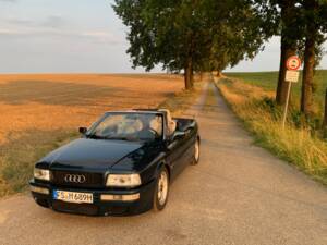 Bild 74/88 von Audi Cabriolet 2.6 (1995)