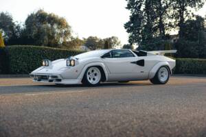 Image 12/73 of Lamborghini Countach LP 400 S (1980)