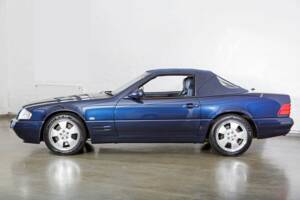 Afbeelding 3/36 van Mercedes-Benz SL 320 (2000)
