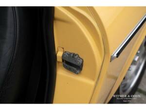 Image 25/50 of Volvo 1800 ES (1972)