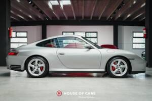 Bild 5/22 von Porsche 911 Carrera 4S (2002)