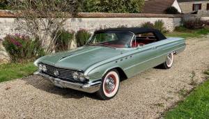 Image 4/50 of Buick Electra 225 Convertible (1962)