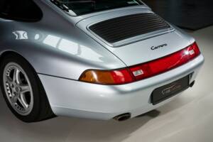 Image 34/36 de Porsche 911 Carrera (1995)