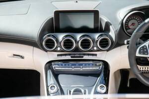 Image 18/50 of Mercedes-AMG GT-C Roadster (2017)