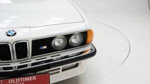 Image 11/15 of BMW 635 CSi (1986)