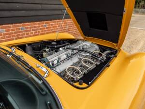 Bild 47/62 von Aston Martin DB 6 Mk II (1970)