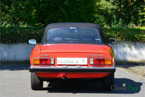 Bild 20/50 von Alfa Romeo 2000 Spider Veloce (1981)