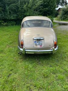 Image 2/14 de Jaguar Mk II 3.8 (1962)