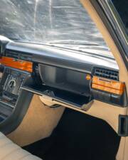 Bild 67/105 von Mercedes-Benz 280 S (1972)