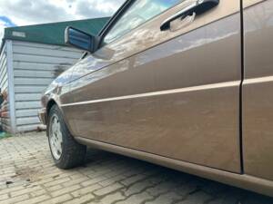Image 45/72 of Audi Coupe GT (1985)