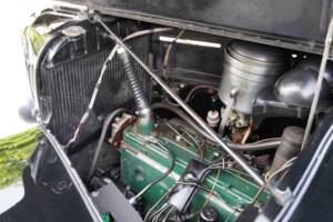 Bild 36/50 von Oldsmobile F-38 (1938)