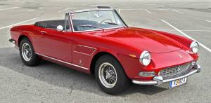 Image 2/50 of Ferrari 275 GTS (1965)