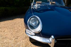 Bild 49/50 von Jaguar XK-E (1967)