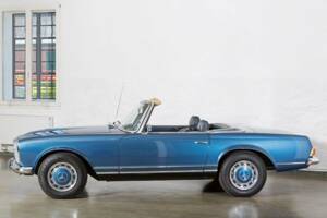 Image 2/20 of Mercedes-Benz 280 SL (1969)