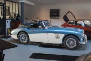 Image 18/18 of Austin-Healey 3000 Mk II (BJ7) (1963)