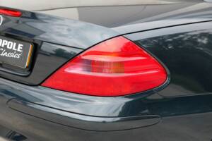 Image 34/45 de Mercedes-Benz SL 350 (2003)