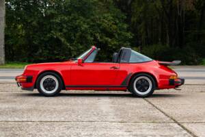 Bild 10/35 von Porsche 911 Carrera 3.2 (1987)