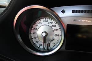 Image 37/57 of Mercedes-Benz SLS AMG (2010)